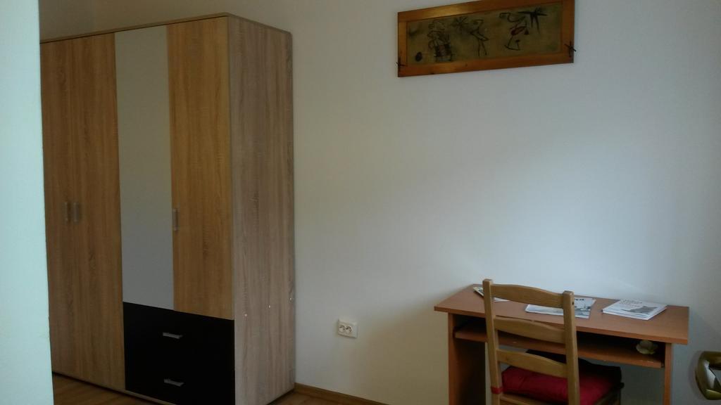 Otopeni Therme Airport Apartment Bilik gambar