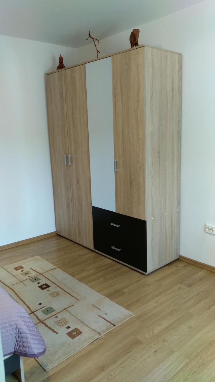 Otopeni Therme Airport Apartment Luaran gambar